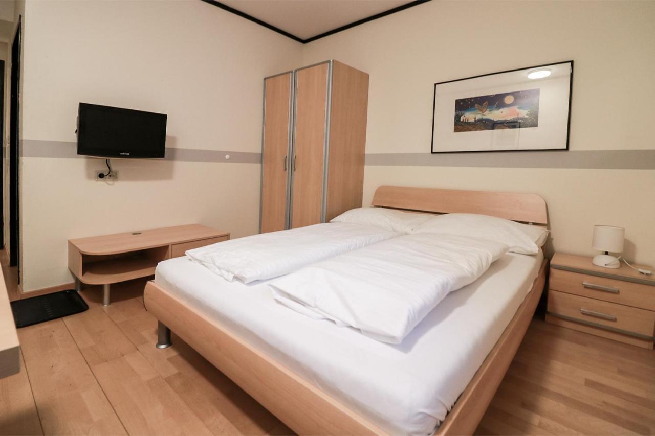 Schlafgut Hotel Санкт Пьолтен Екстериор снимка
