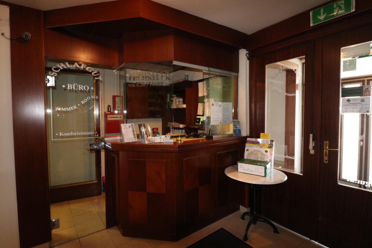 Schlafgut Hotel Санкт Пьолтен Екстериор снимка