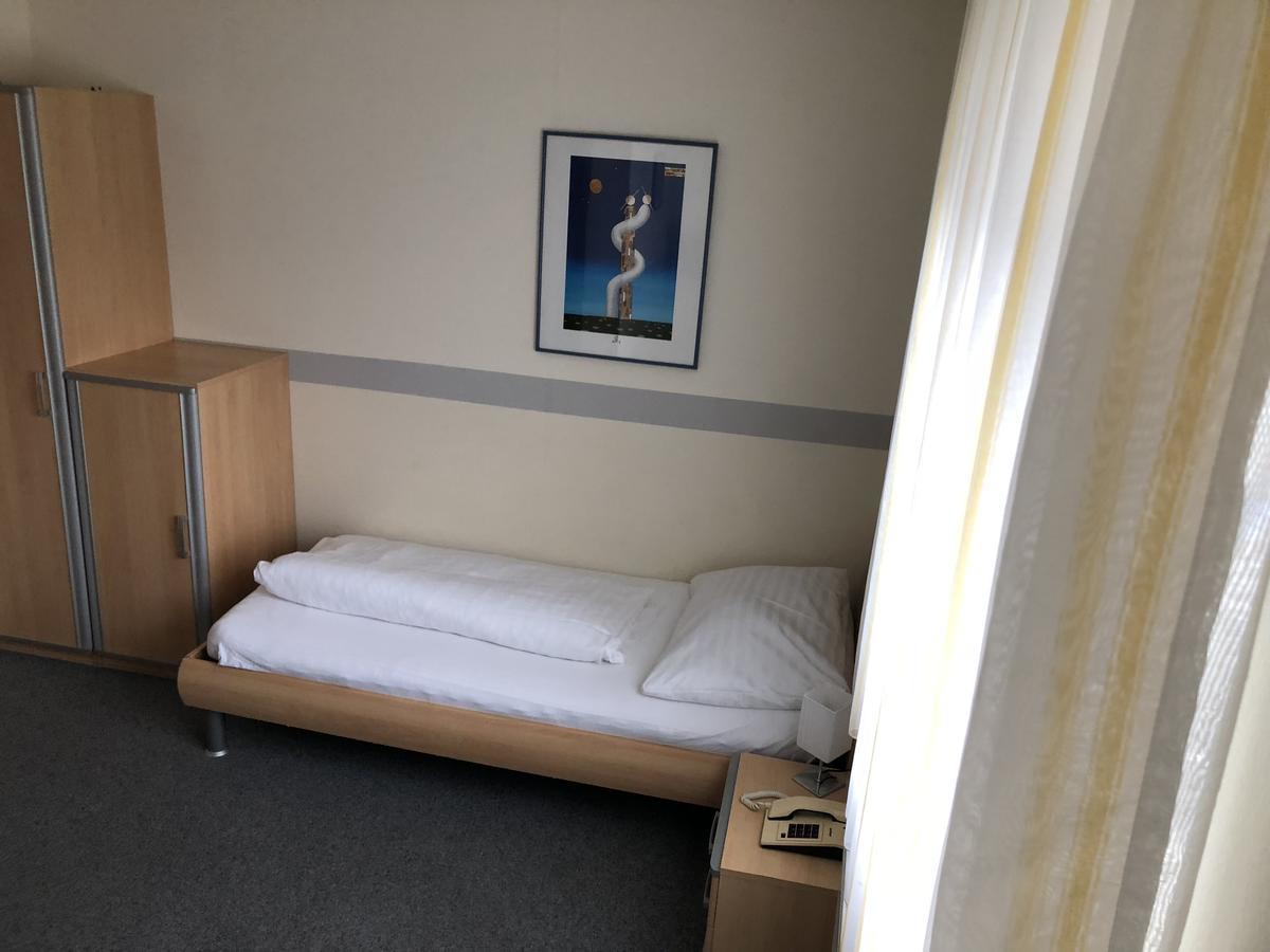 Schlafgut Hotel Санкт Пьолтен Екстериор снимка